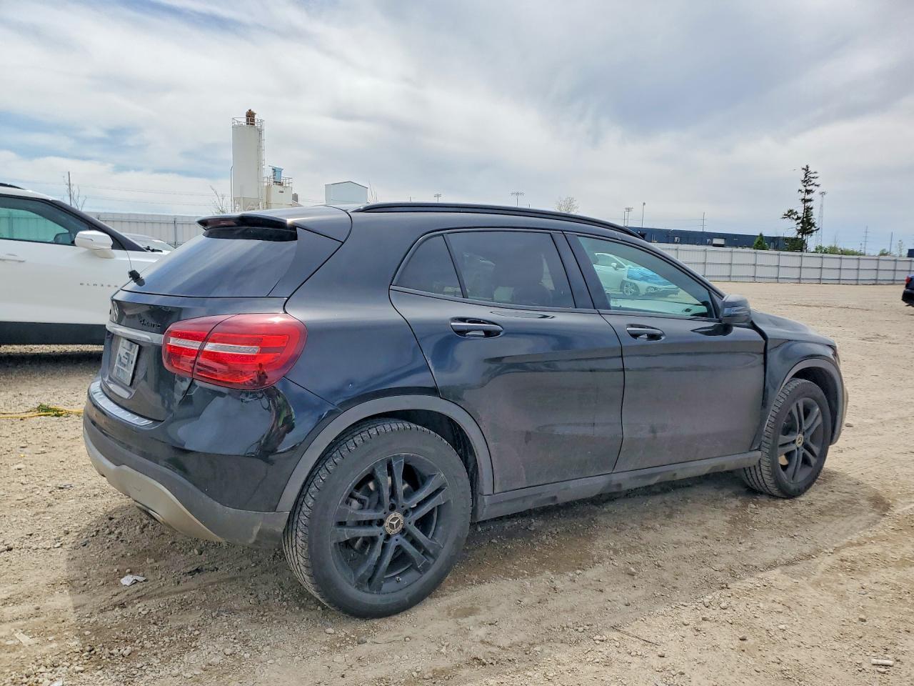 2018 Mercedes-Benz Gla 250 4Matic - Image 3