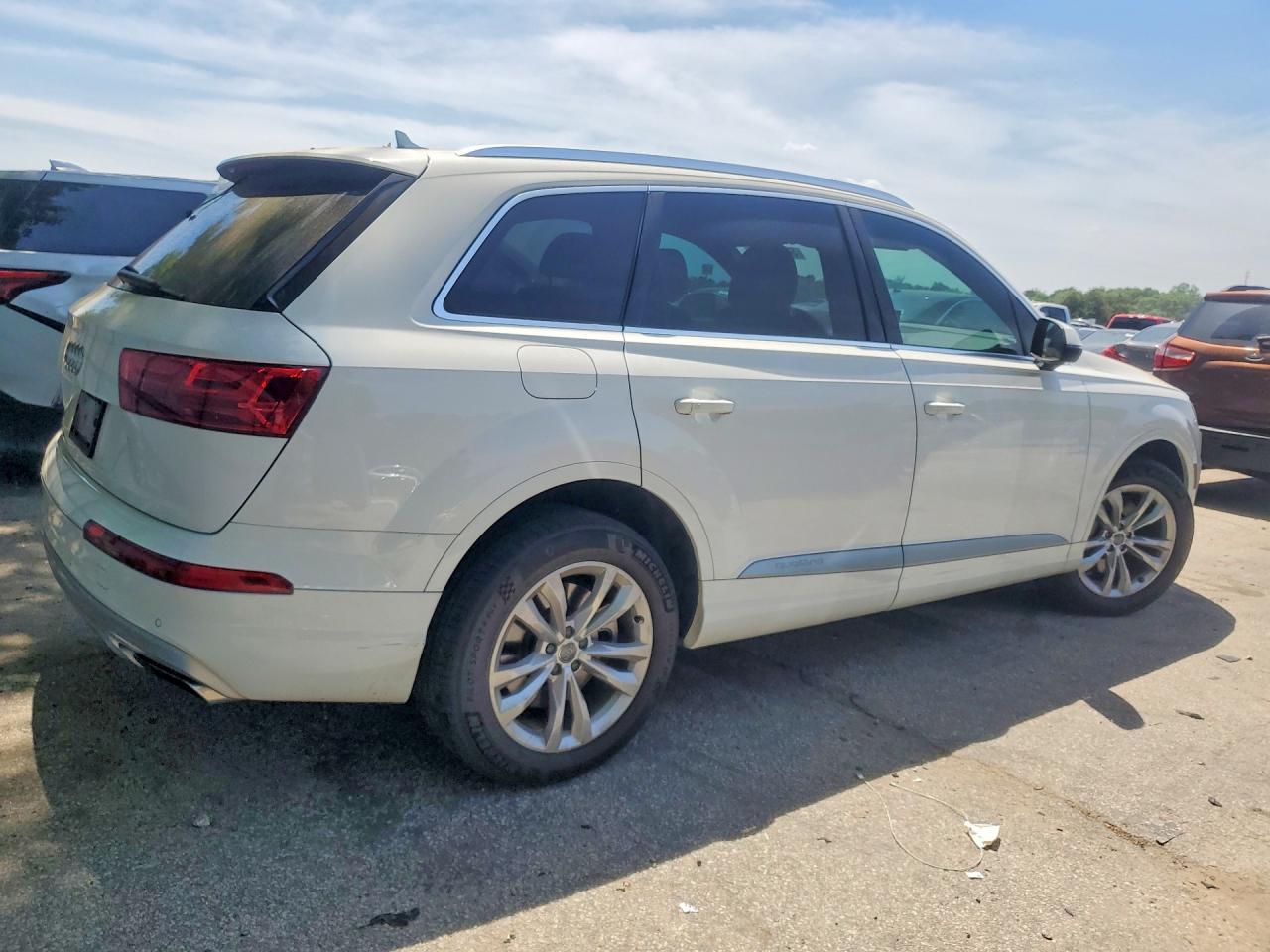 2019 Audi Q7 Premium - Фото 3