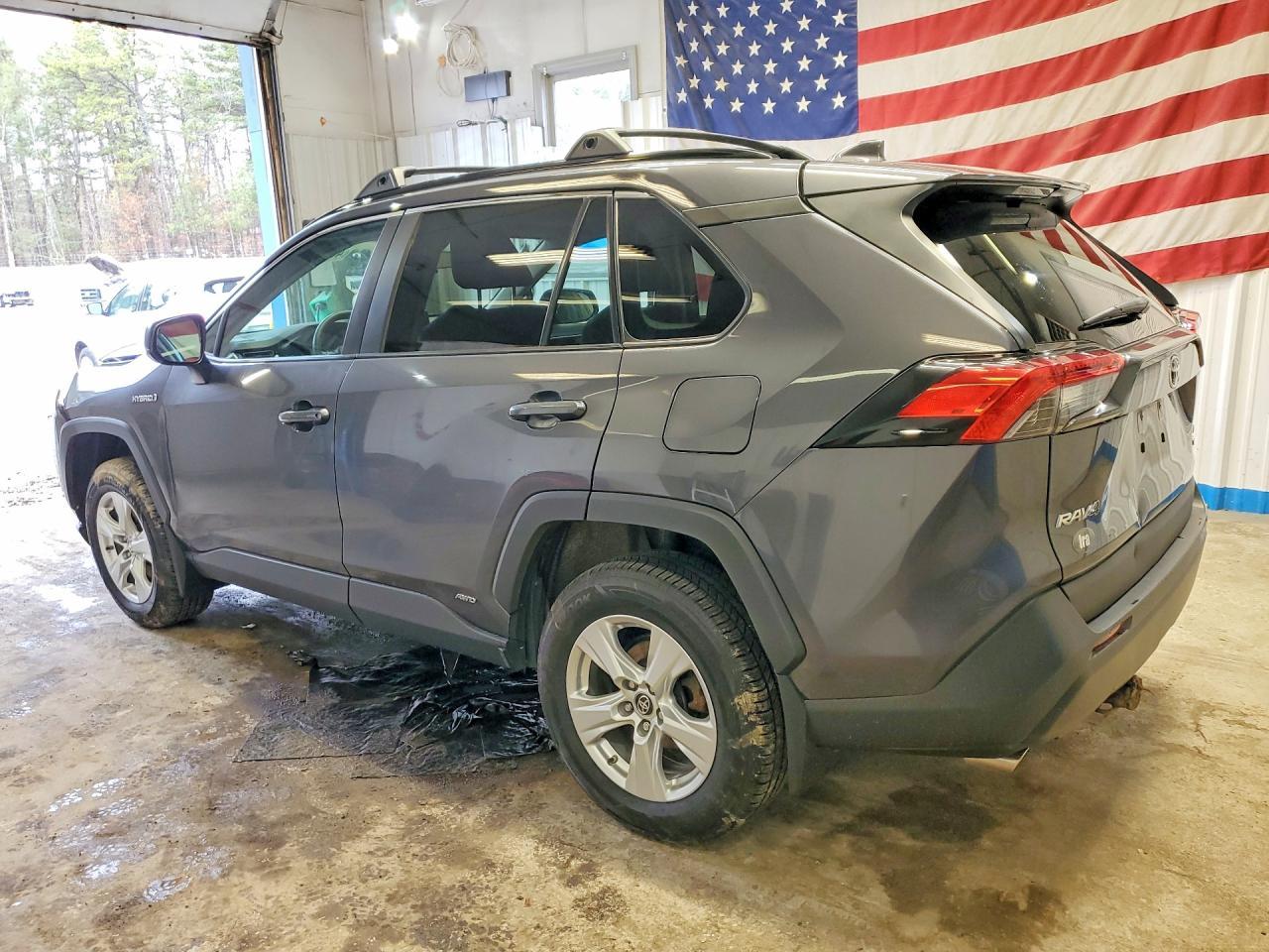 2019 Toyota Rav4 Hybrid Le - Фото 2