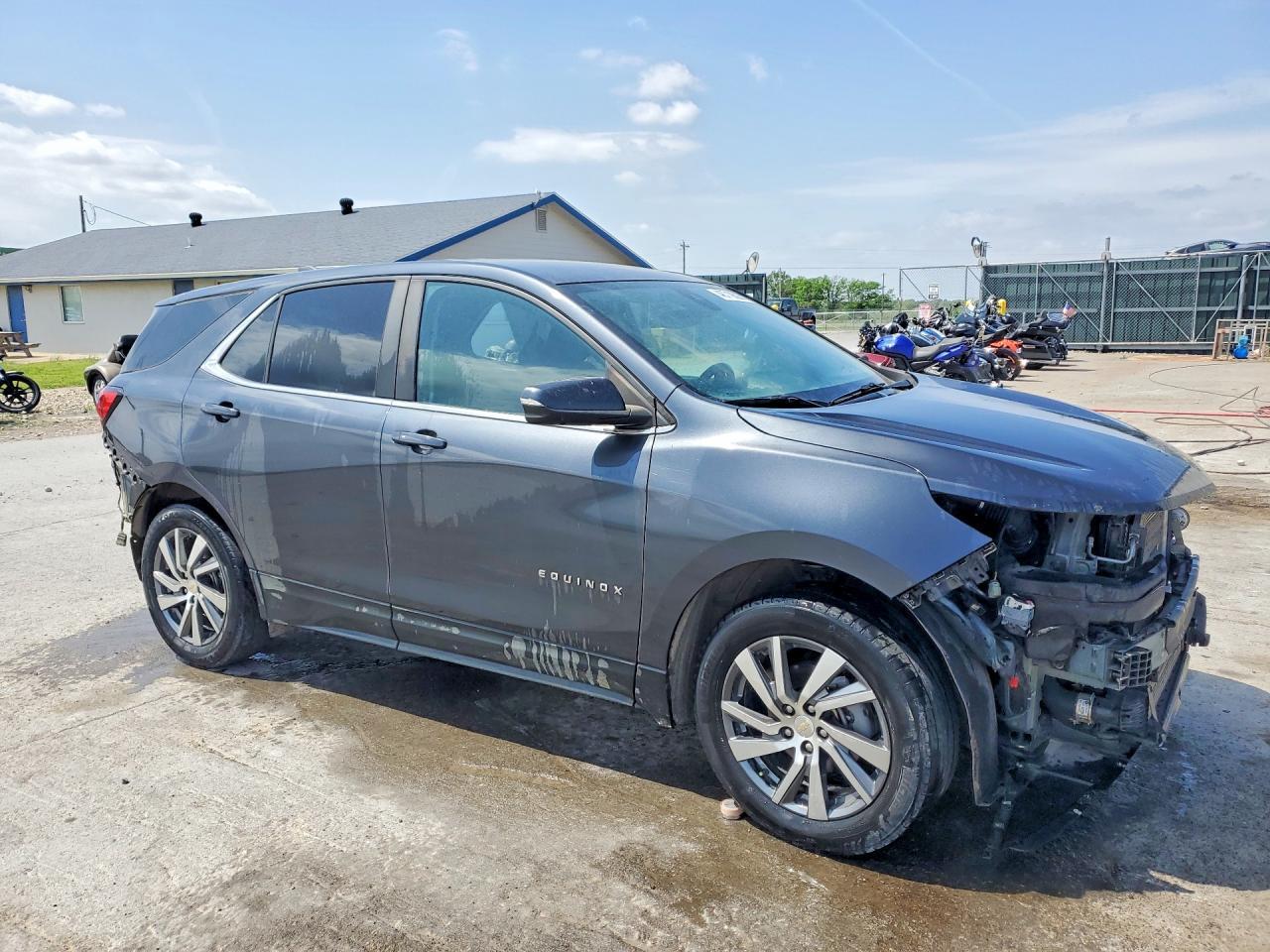 2022 Chevrolet Equinox Lt - Фото 4
