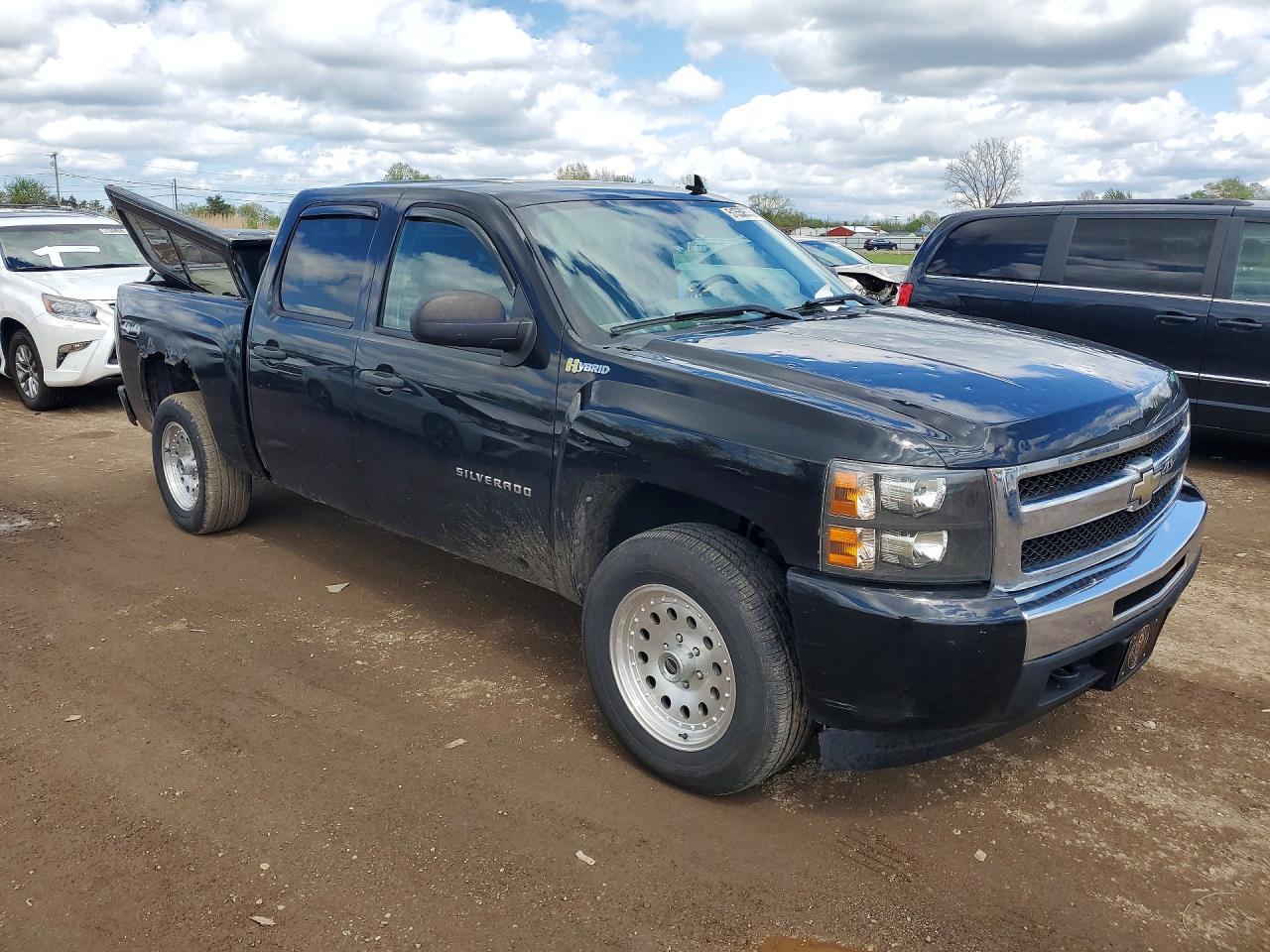 2011 Chevrolet Silverado K1500 Hybrid - Image 4