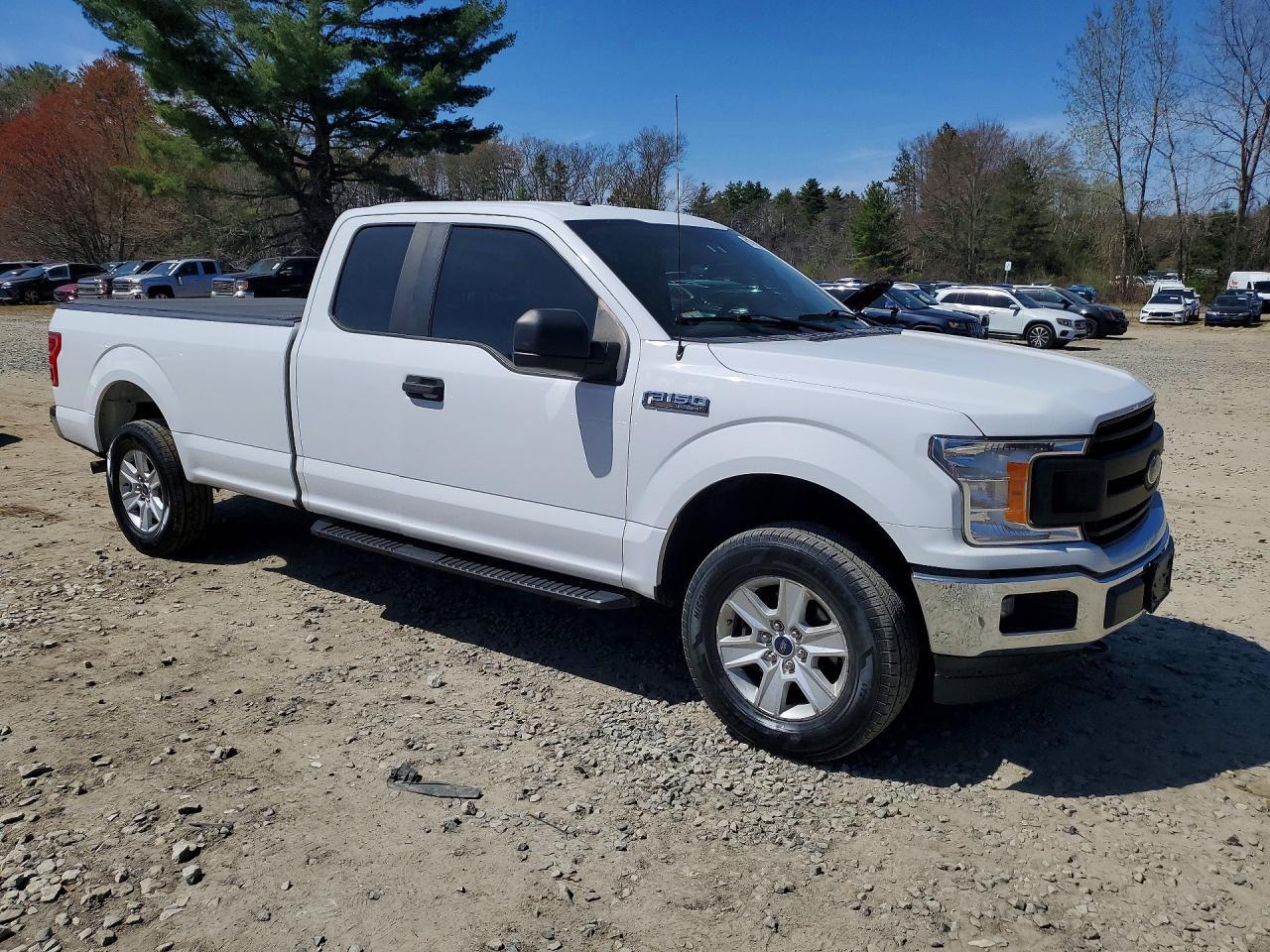 2018 Ford F150 Super Cab - Фото 4