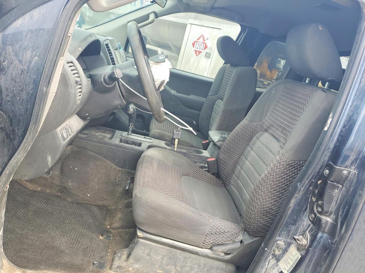 2015 Nissan Frontier Sv V6 - Фото 7