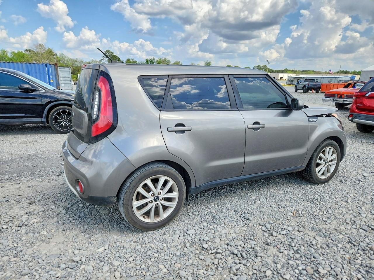 2019 Kia Soul + - Image 3