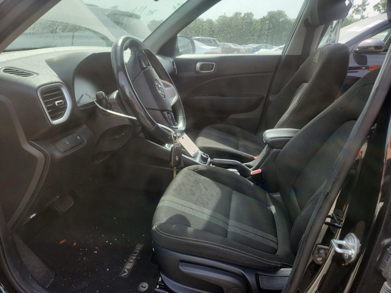 2023 Hyundai Venue Sel - Фото 7