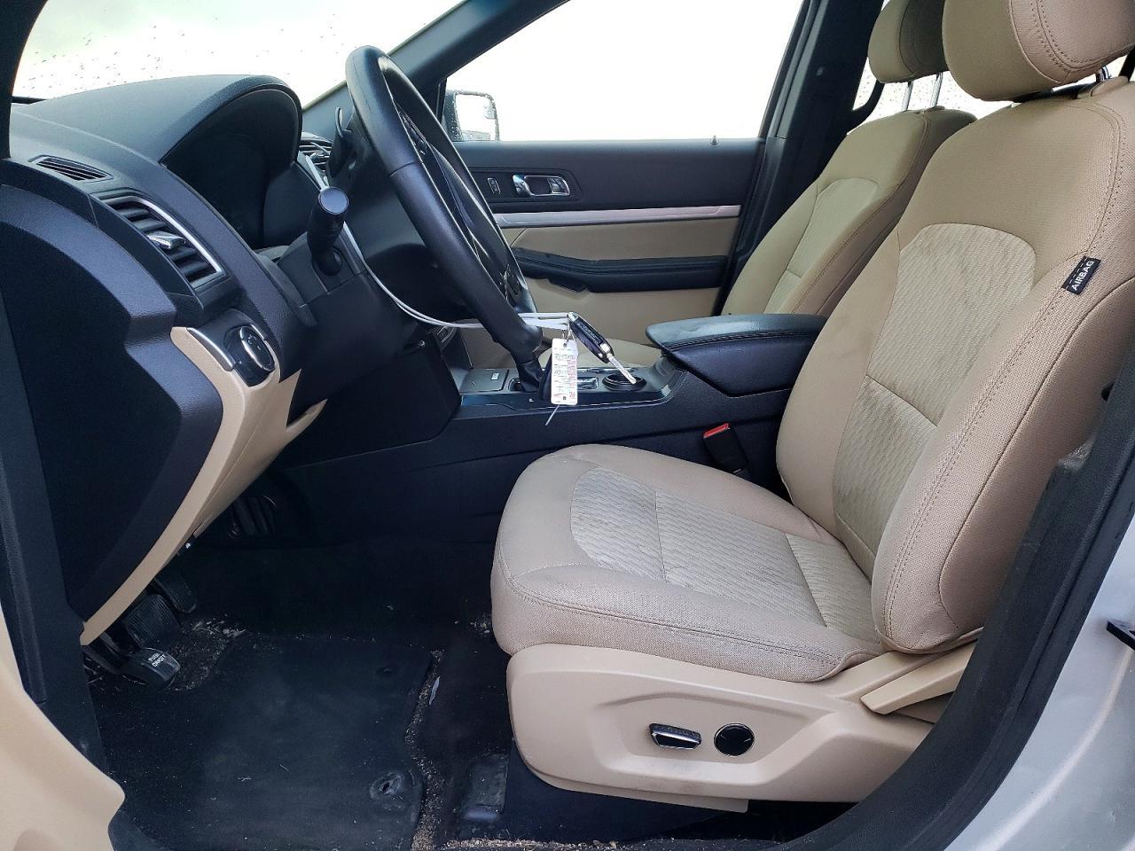 2016 Ford Explorer - Фото 7