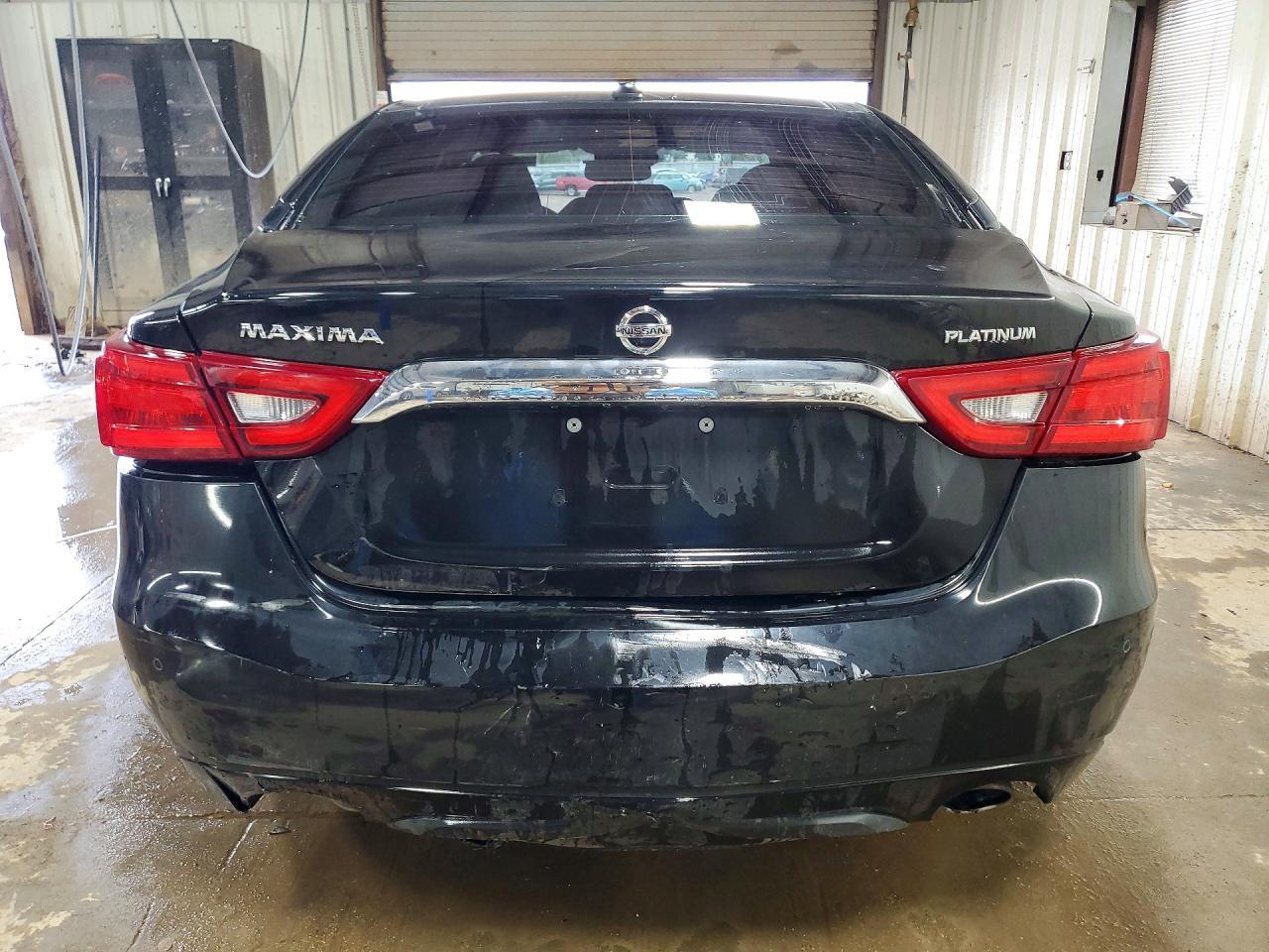 2017 Nissan Maxima Platinum - Image 6