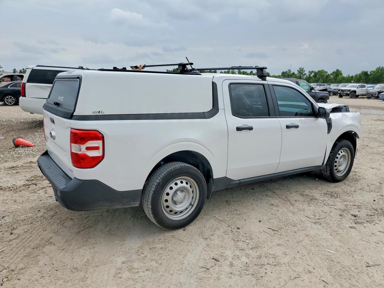2024 Ford Maverick Xl - Image 3