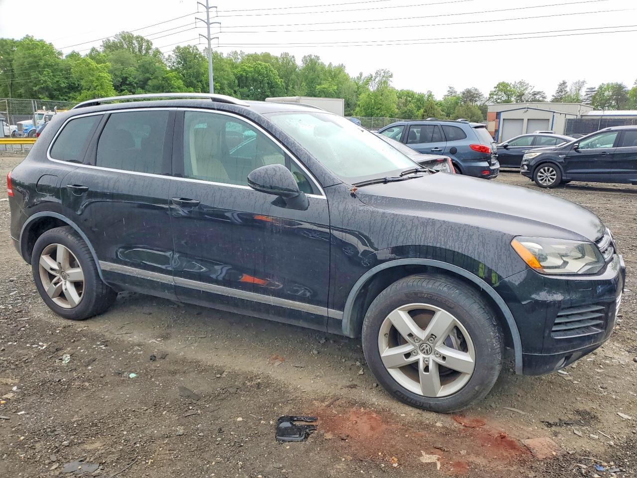2014 Volkswagen Touareg - Фото 4
