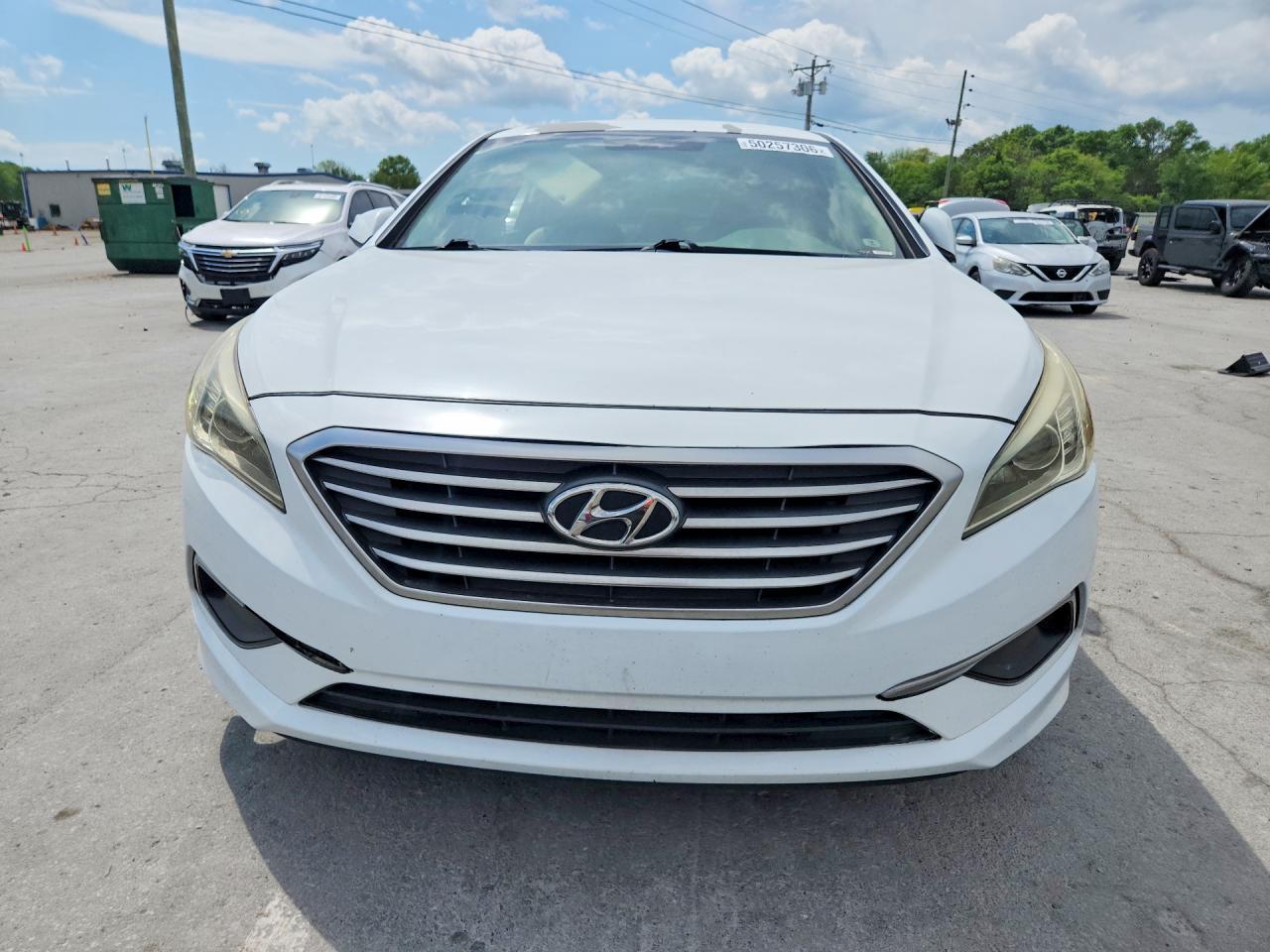 2017 Hyundai Sonata Se - Фото 5