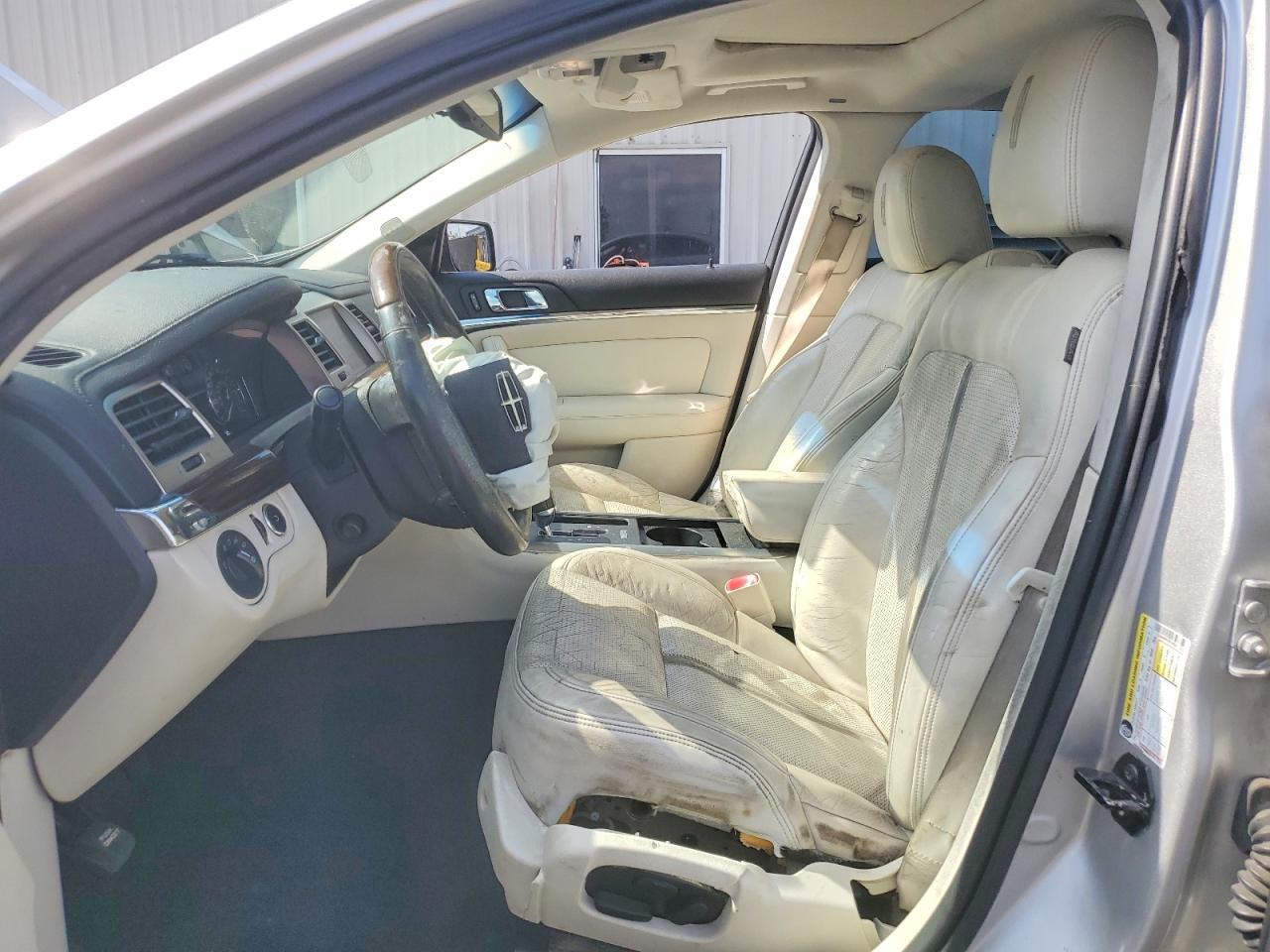 2009 Lincoln Mks - Image 7