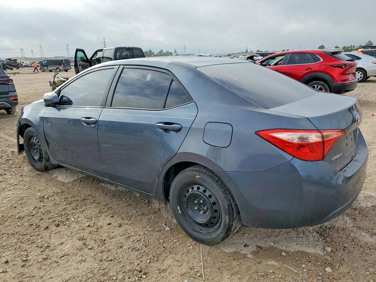 2019 Toyota Corolla Le - Image 2
