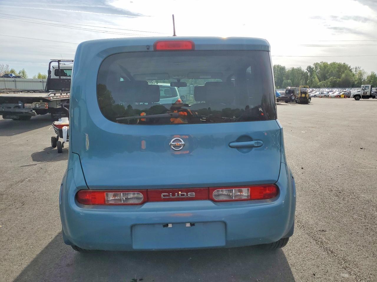 2010 Nissan Cube 1.8 - Image 6