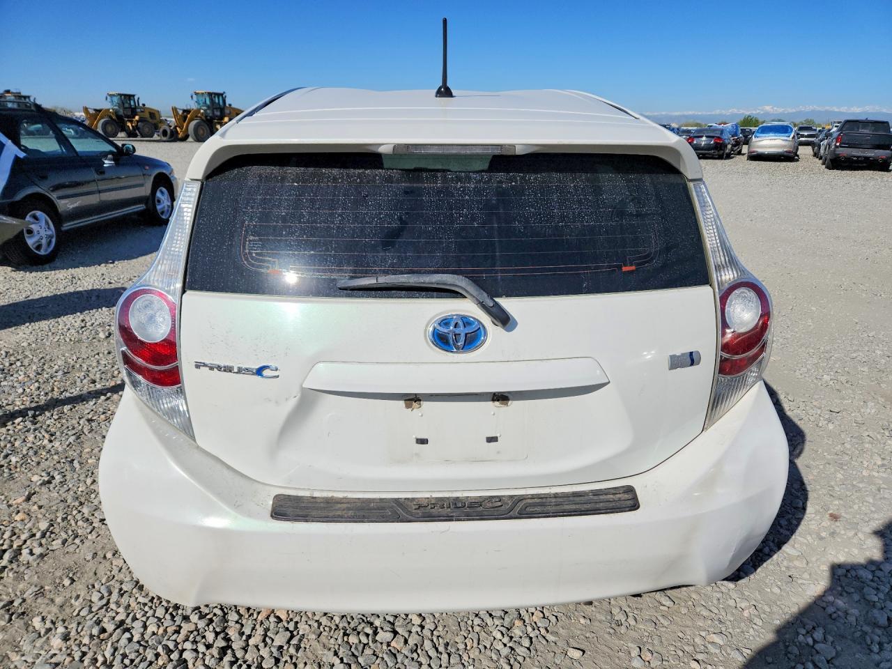 2012 Toyota Prius C Two - Фото 6