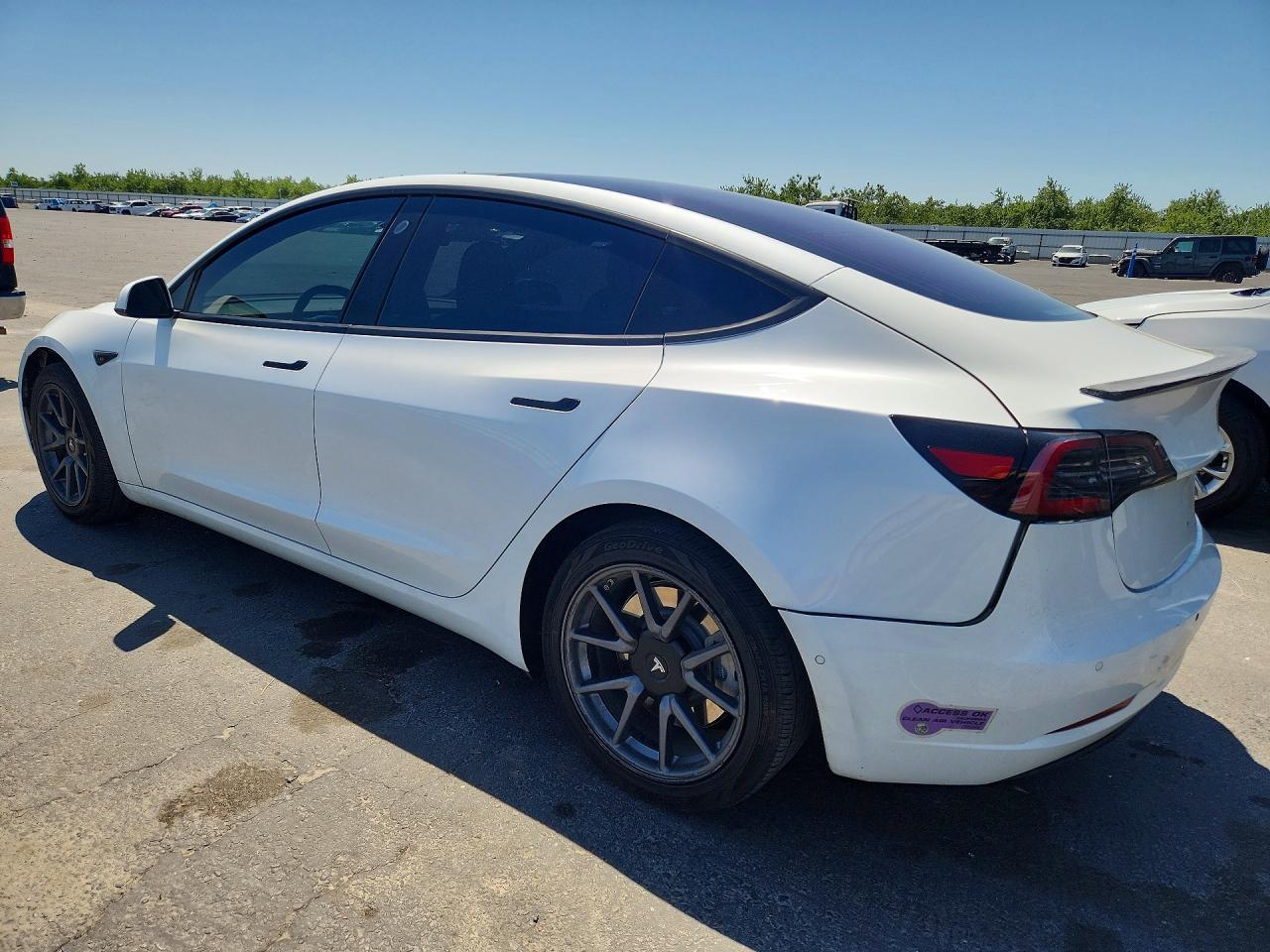 2018 Tesla Mdl 3 - Фото 2