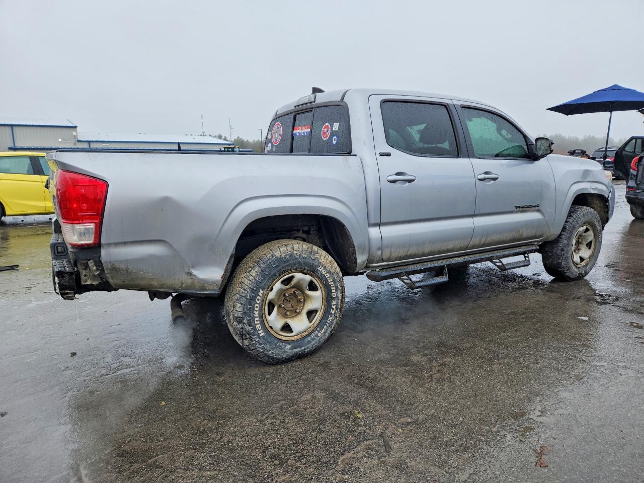 2017 Toyota Tacoma Sr5 - Фото 3