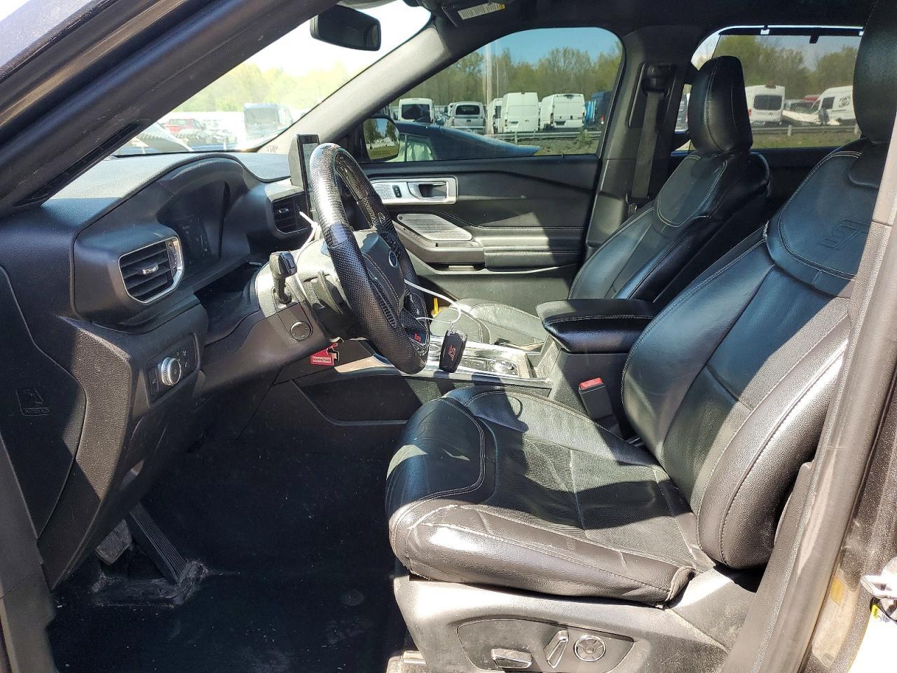 2020 Ford Explorer St - Image 7
