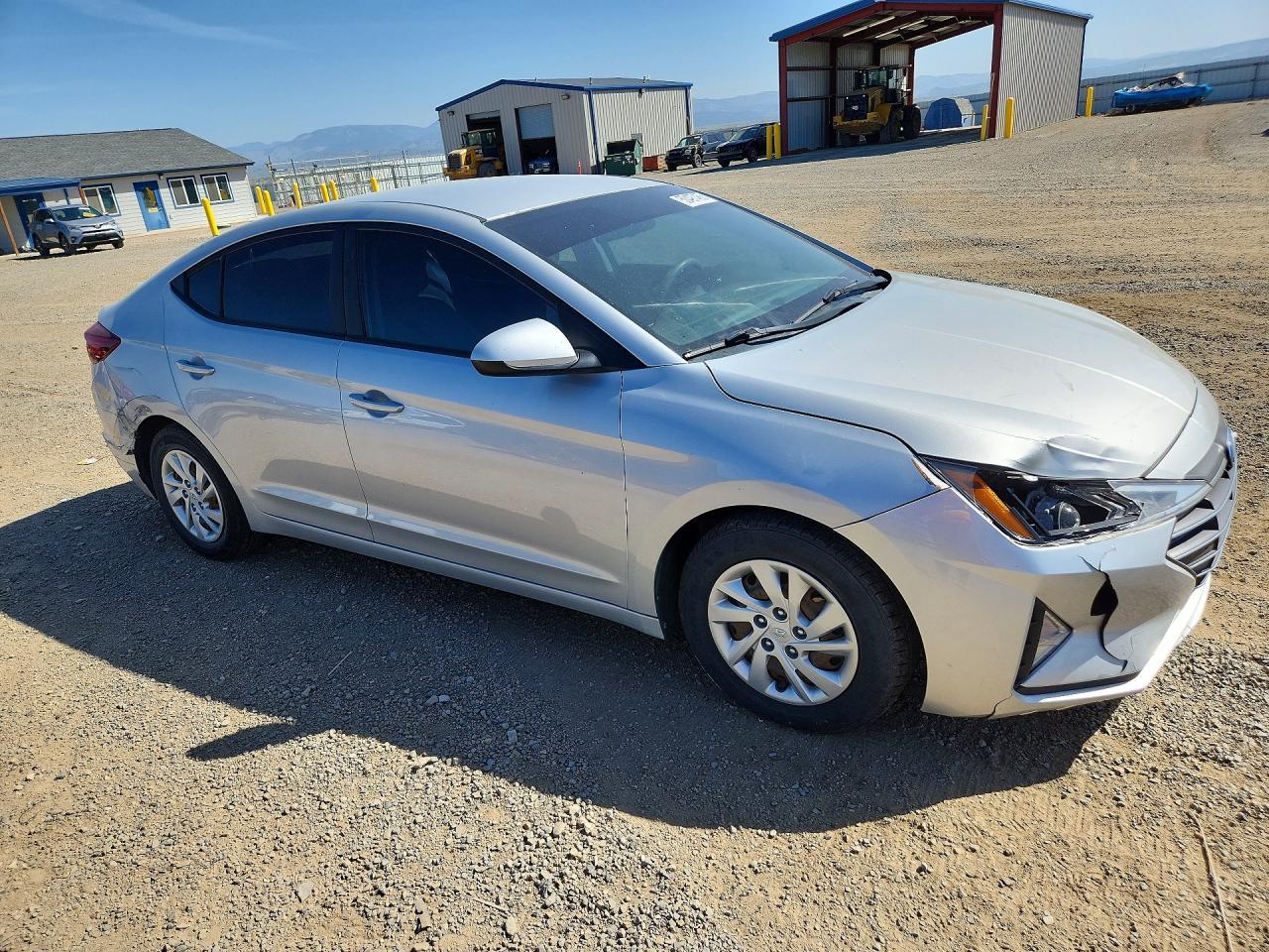 2019 Hyundai Elantra Se - Фото 4