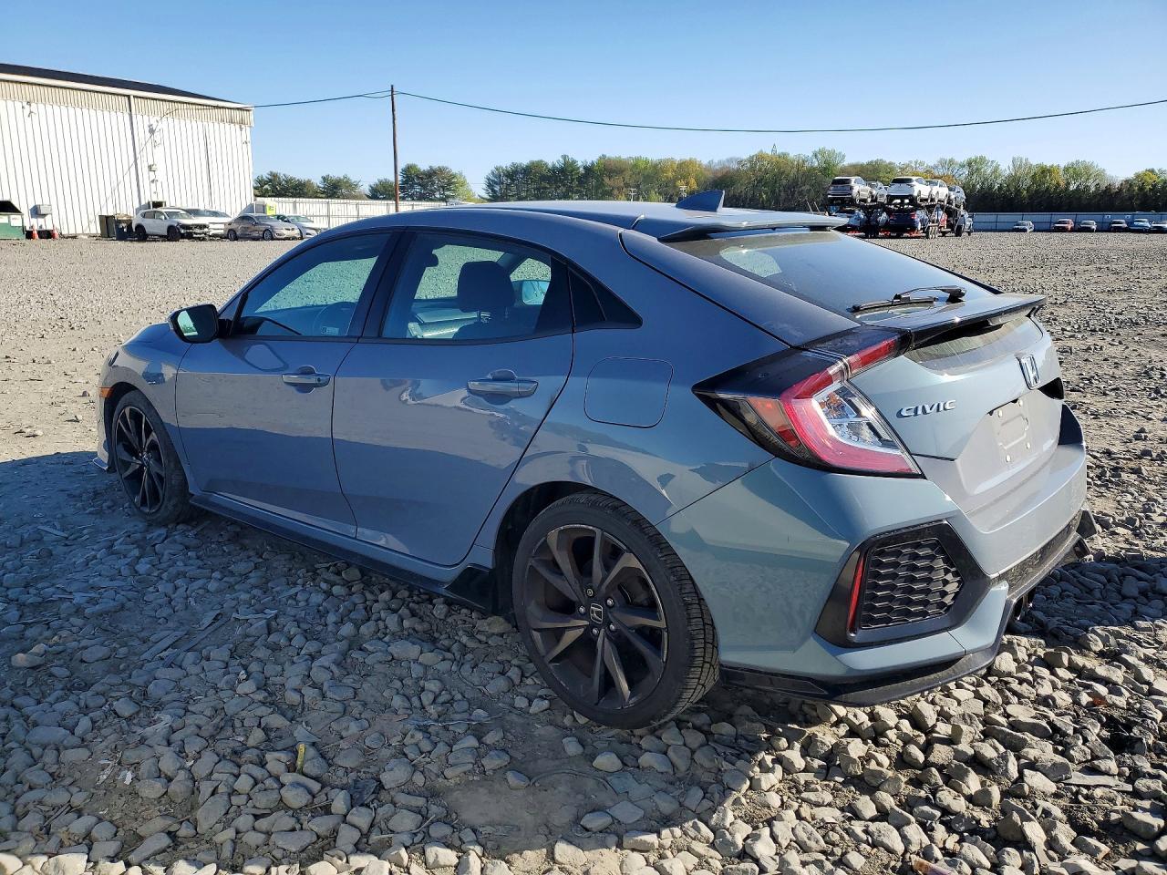 2019 Honda Civic Sport - Фото 2