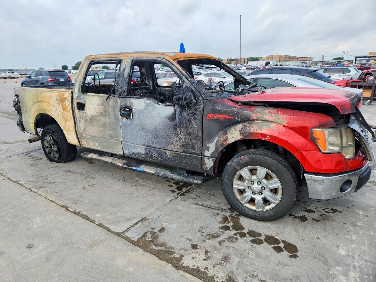 2011 Ford F150 Supercrew - Image 4