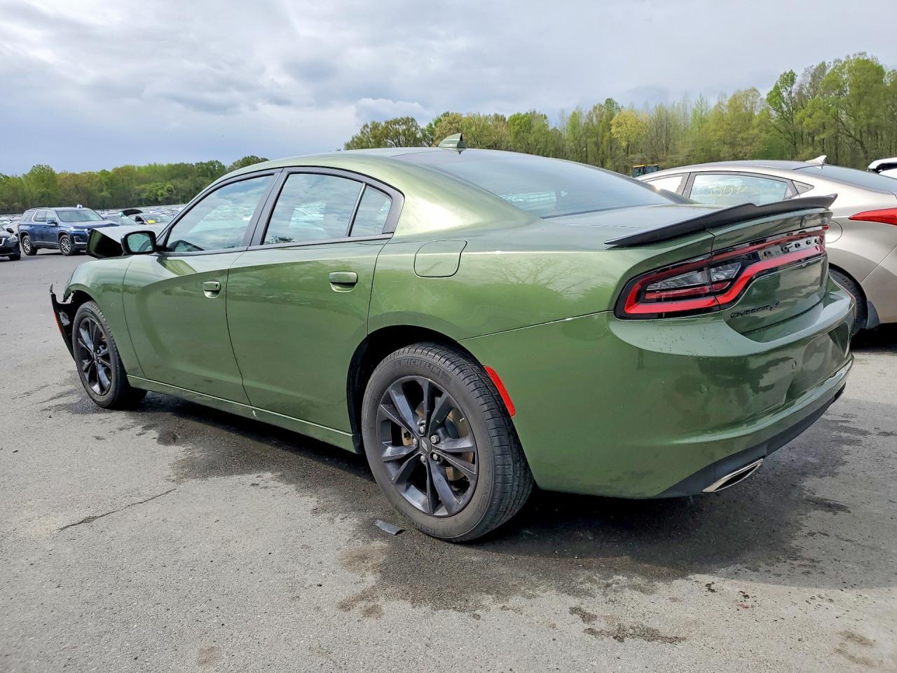 2022 Dodge Charger Sxt - Image 2