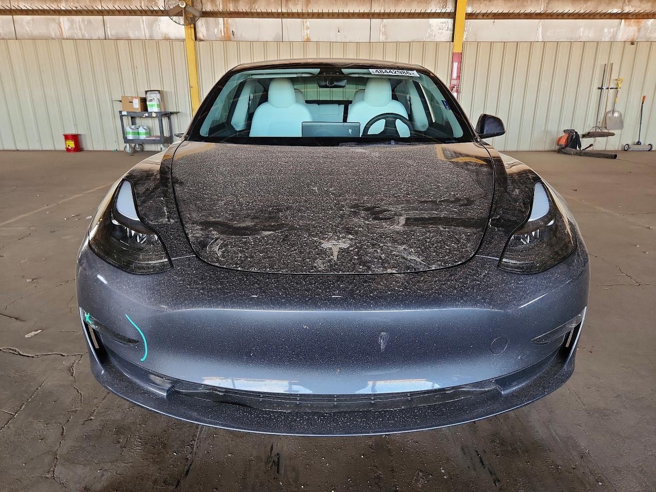 2023 Tesla Model 3 - Фото 5