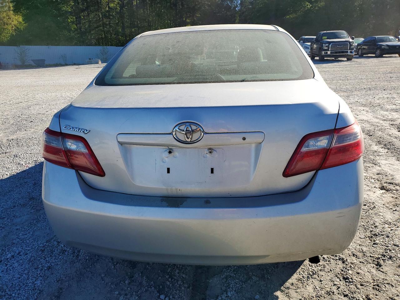 2009 Toyota Camry Base - Image 6