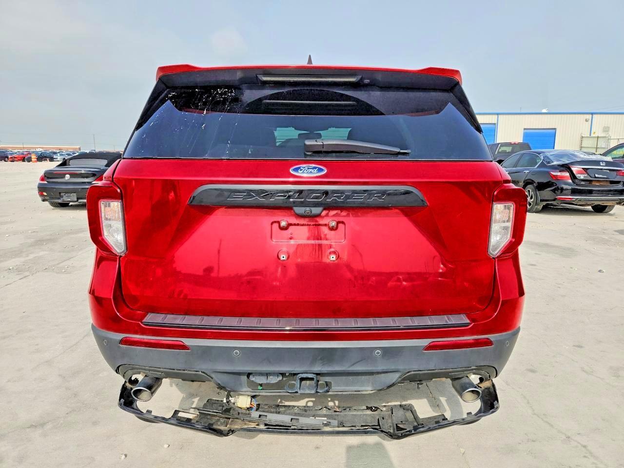 2024 Ford Explorer St-Line - Фото 6