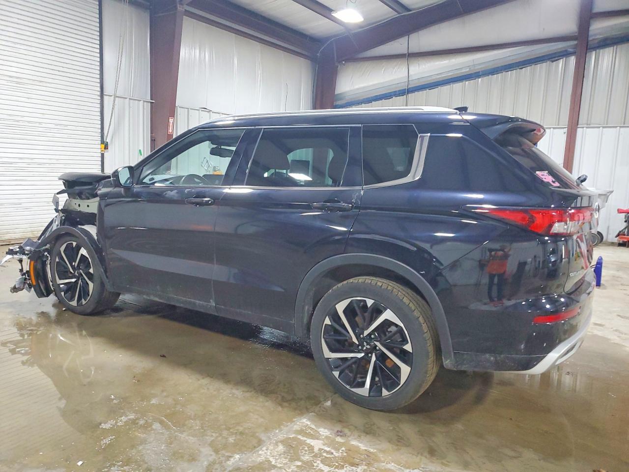 2022 Mitsubishi Outlander Sel - Фото 2
