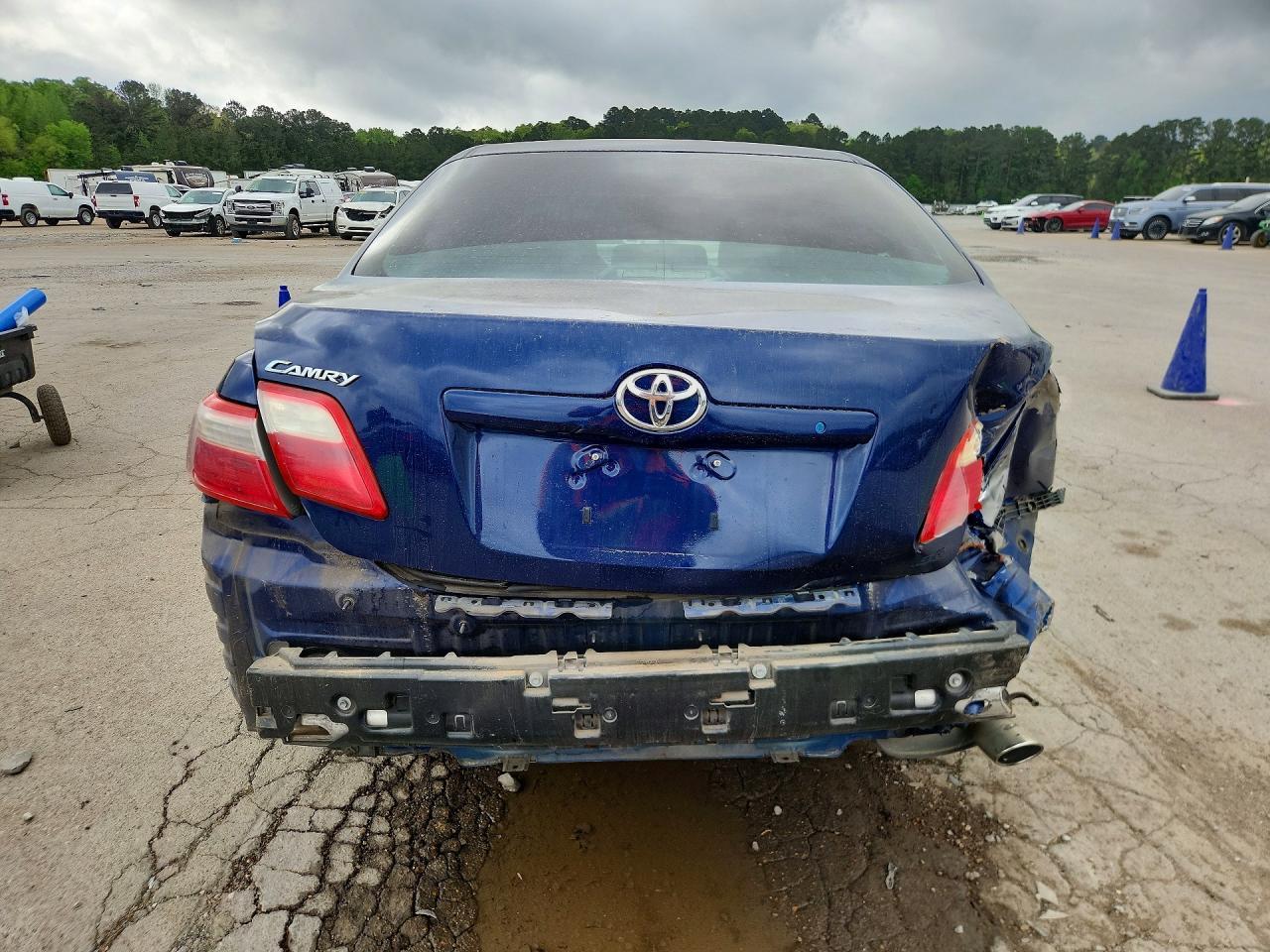 2009 Toyota Camry Se - Image 6