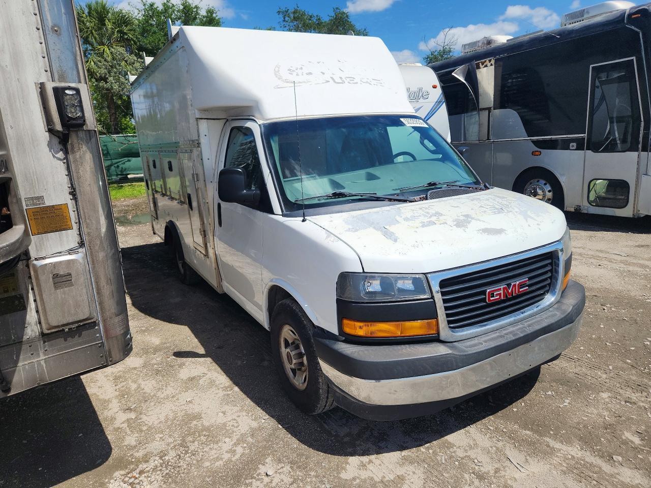 2018 GMC Savana Delivery Van - Фото 4