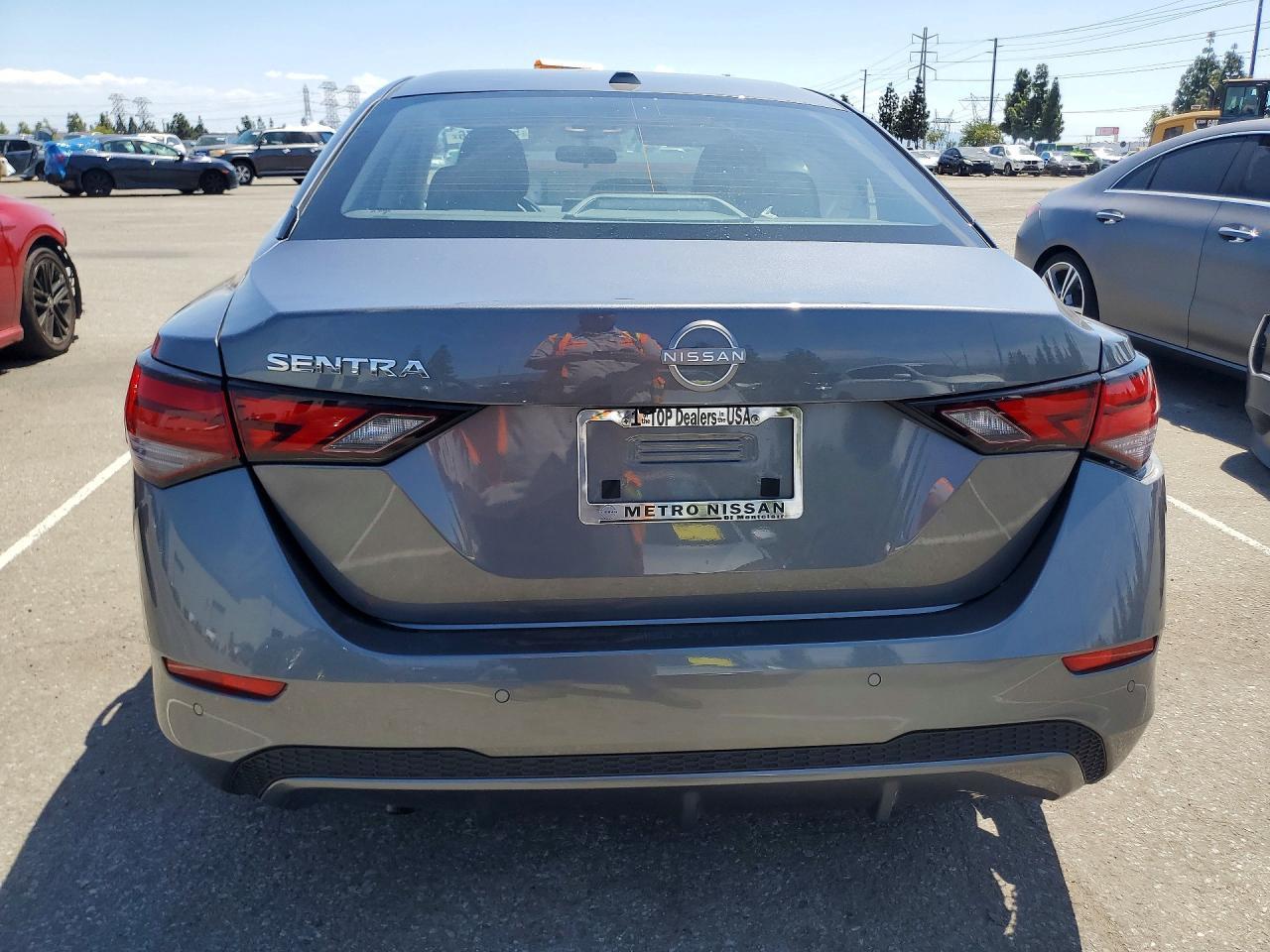 2025 Nissan Sentra Sv - Image 6