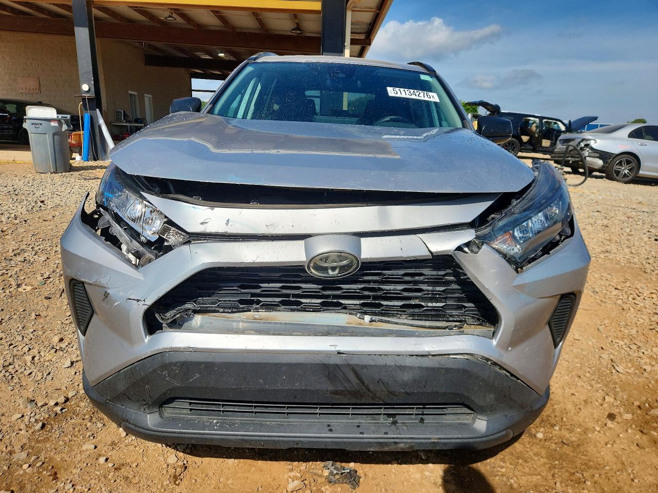 2020 Toyota Rav4 Le - Image 5