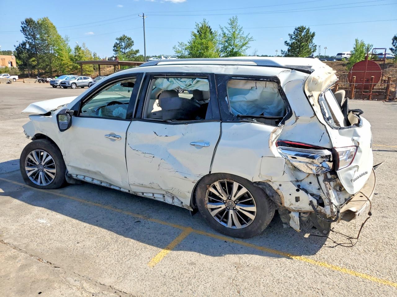 2018 Nissan Pathfinder Sv - Фото 2