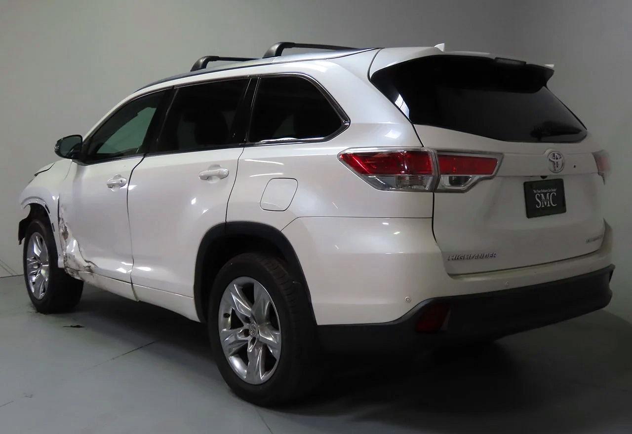 2015 Toyota Highlander Limited Platinum - Фото 4
