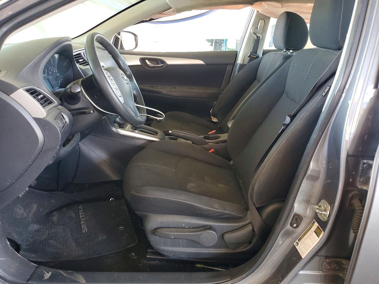 2016 Nissan Sentra S - Image 7