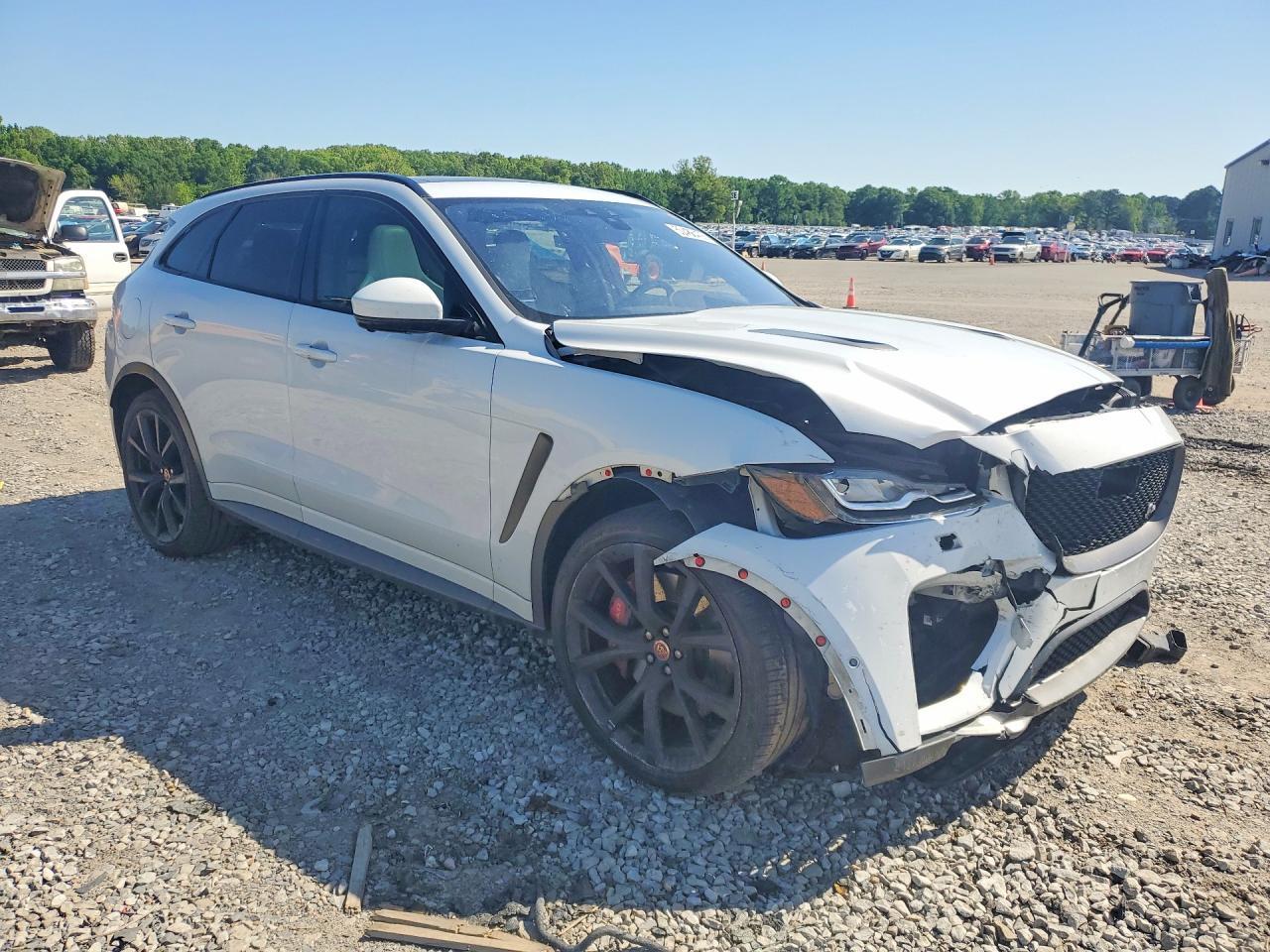 2020 Jaguar F-Pace Svr - Image 4