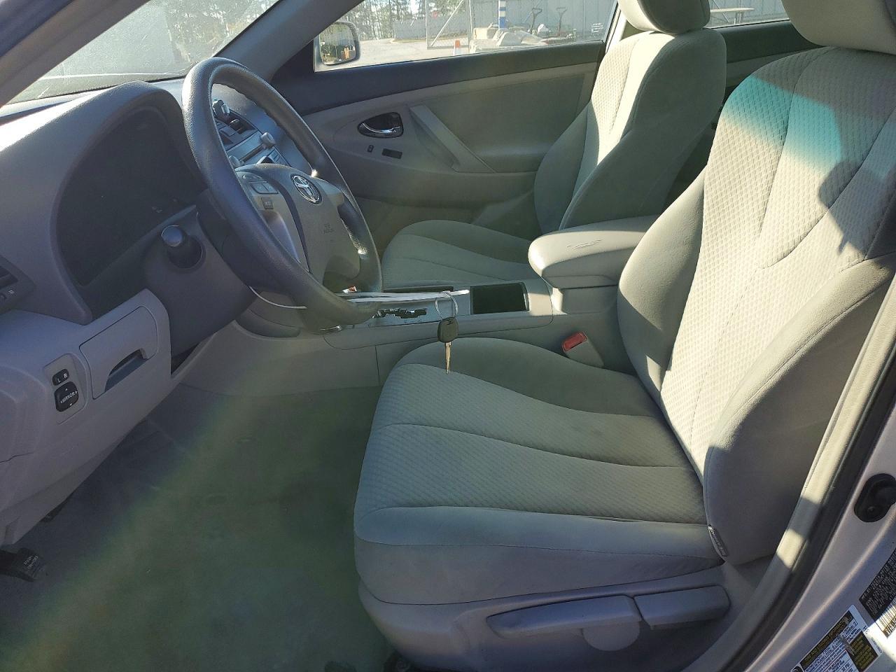 2009 Toyota Camry Base - Image 7