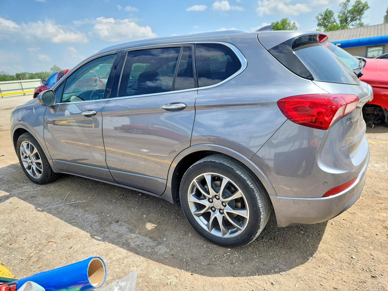 2020 Buick Envision Essence - Фото 2