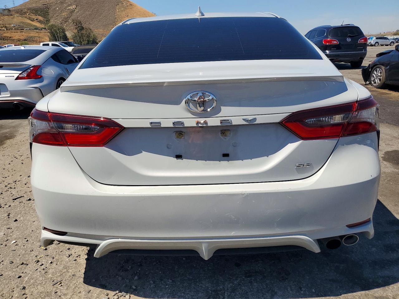 2023 Toyota Camry Se - Фото 6