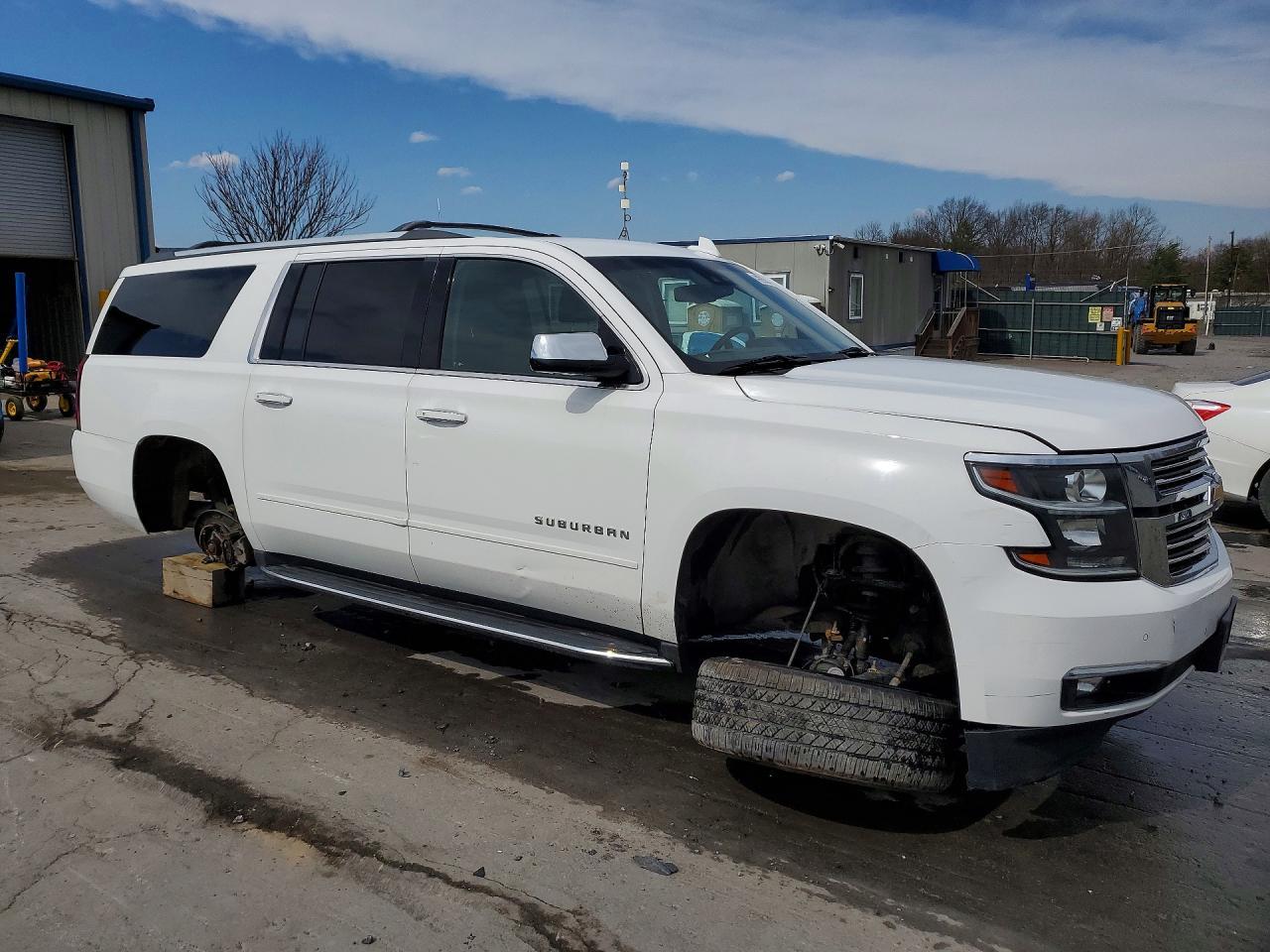 2018 Chevrolet Suburban K1500 Premier - Фото 4
