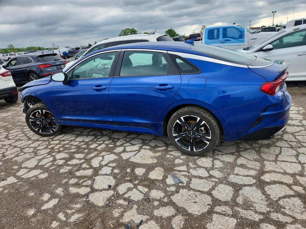 2022 Kia K5 Gt Line - Image 2