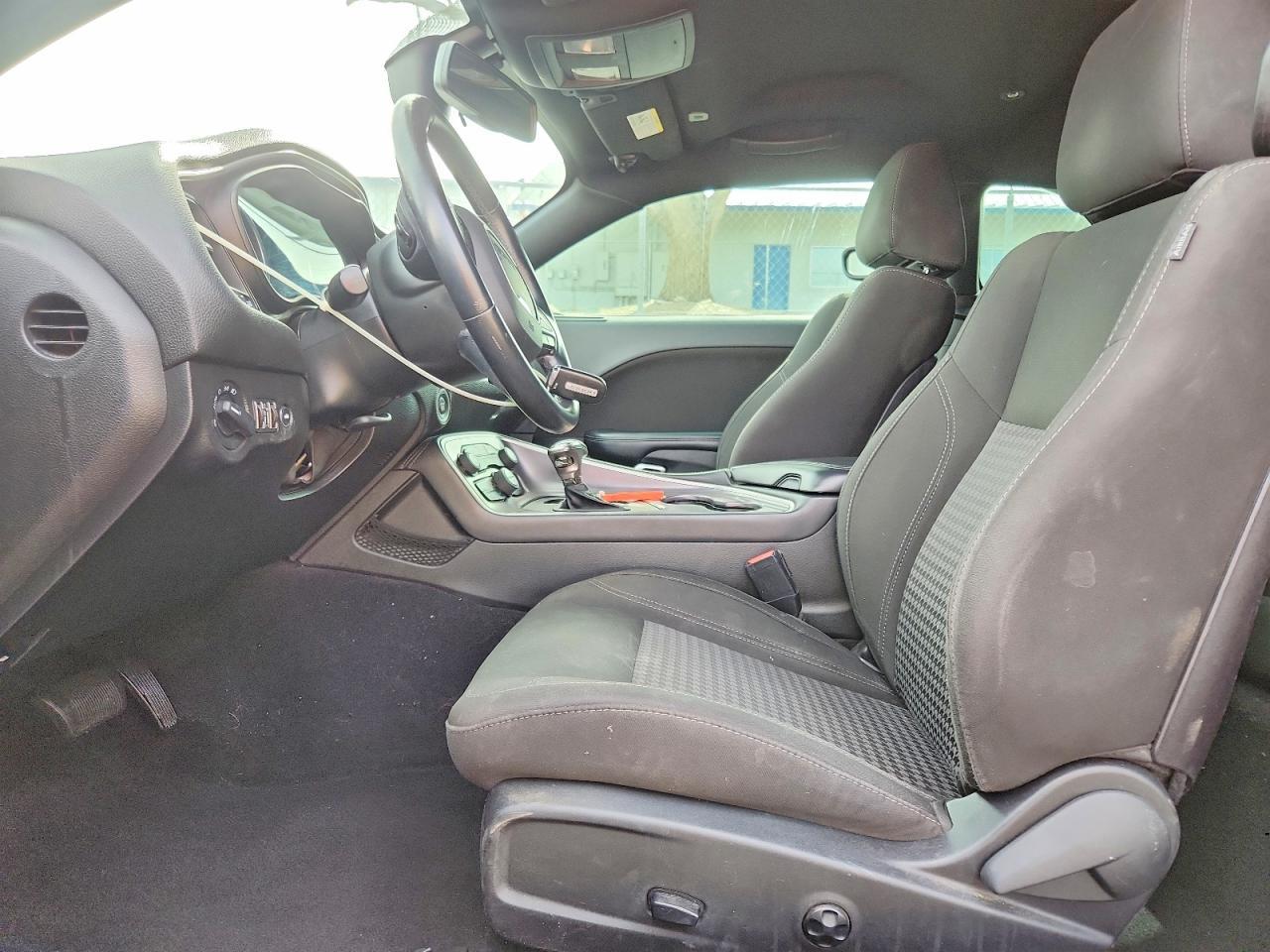 2019 Dodge Challenger Sxt - Image 7