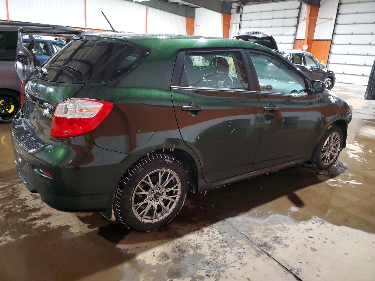 2012 Toyota Matrix L - Фото 3