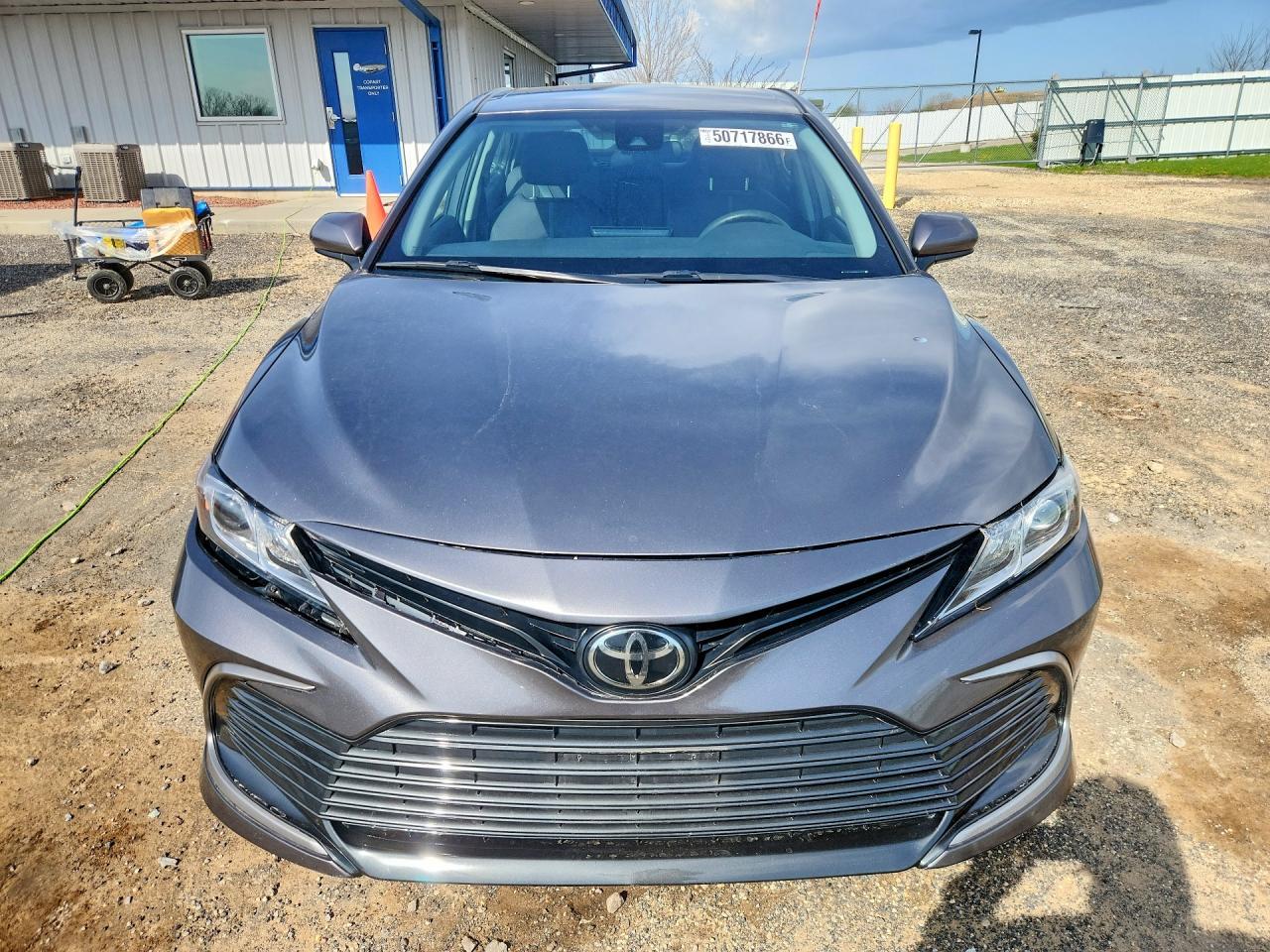 2021 Toyota Camry Le - Фото 5