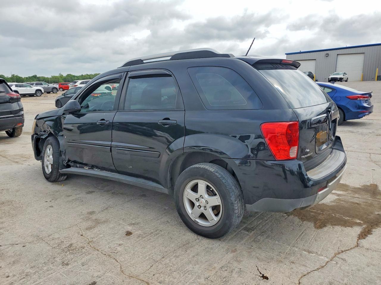 2007 Pontiac Torrent - Image 3