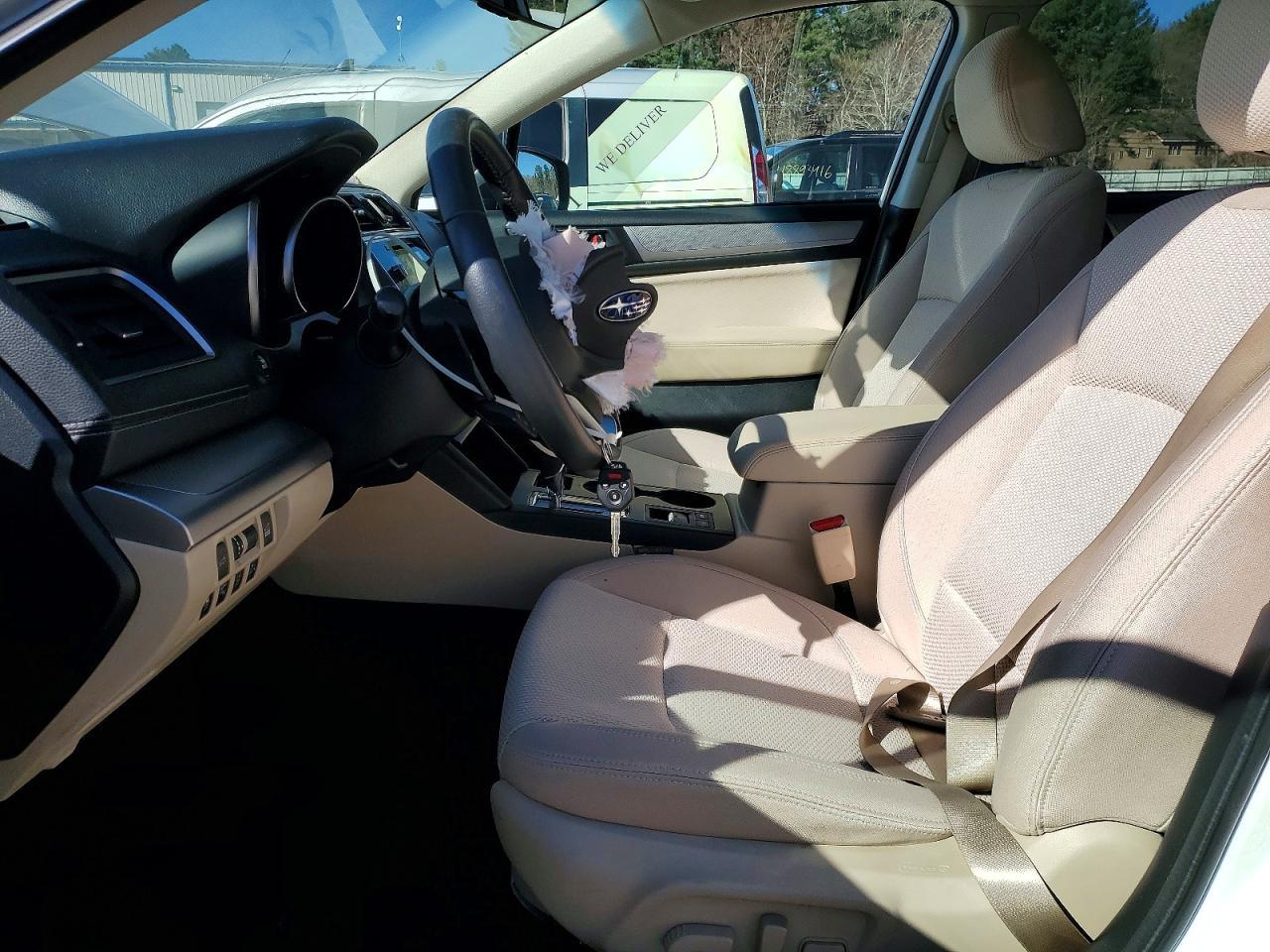 2019 Subaru Outback 2.5I Premium - Фото 7