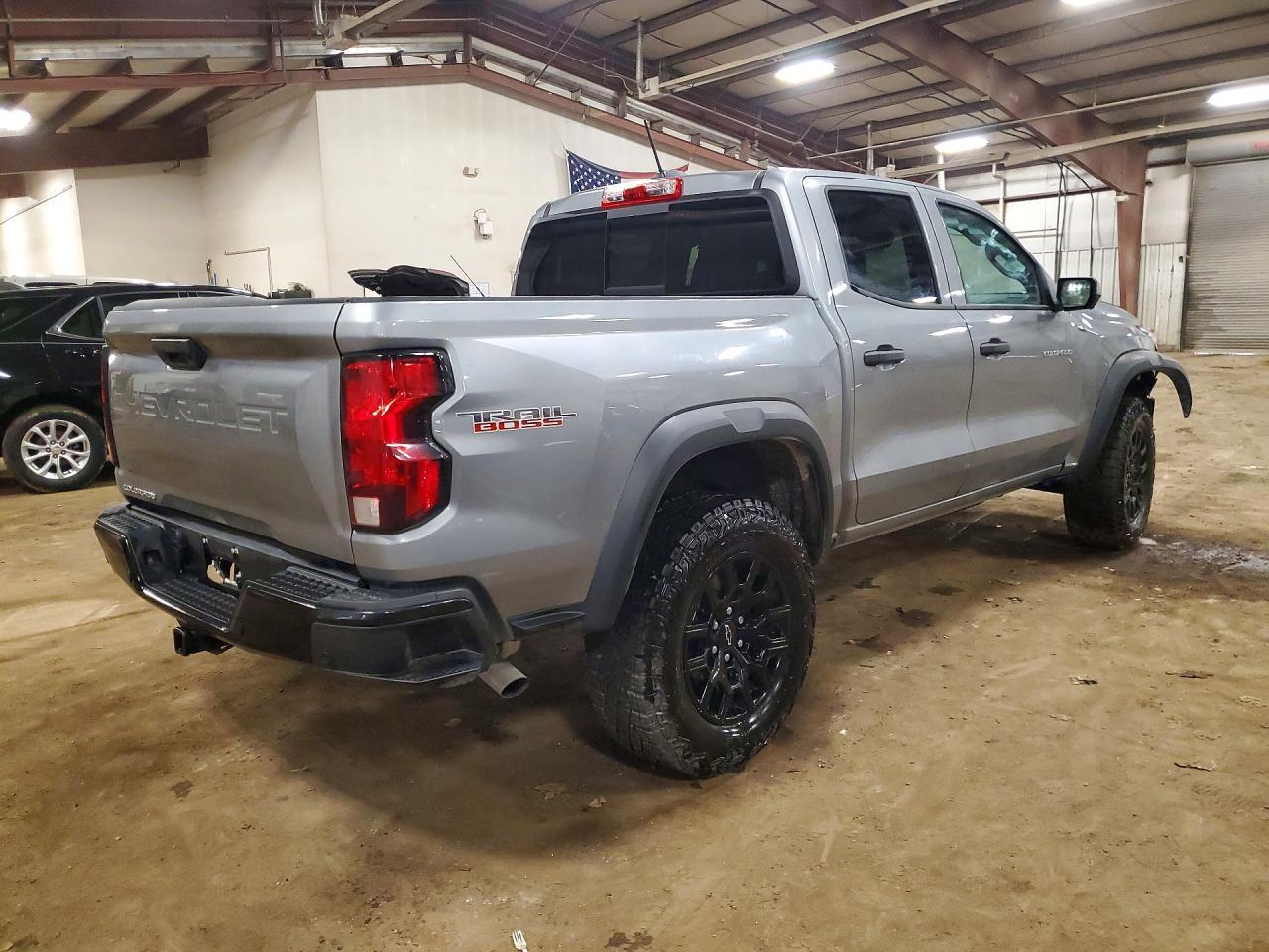 2026 Chevrolet Colorado Trail Boss - Фото 3