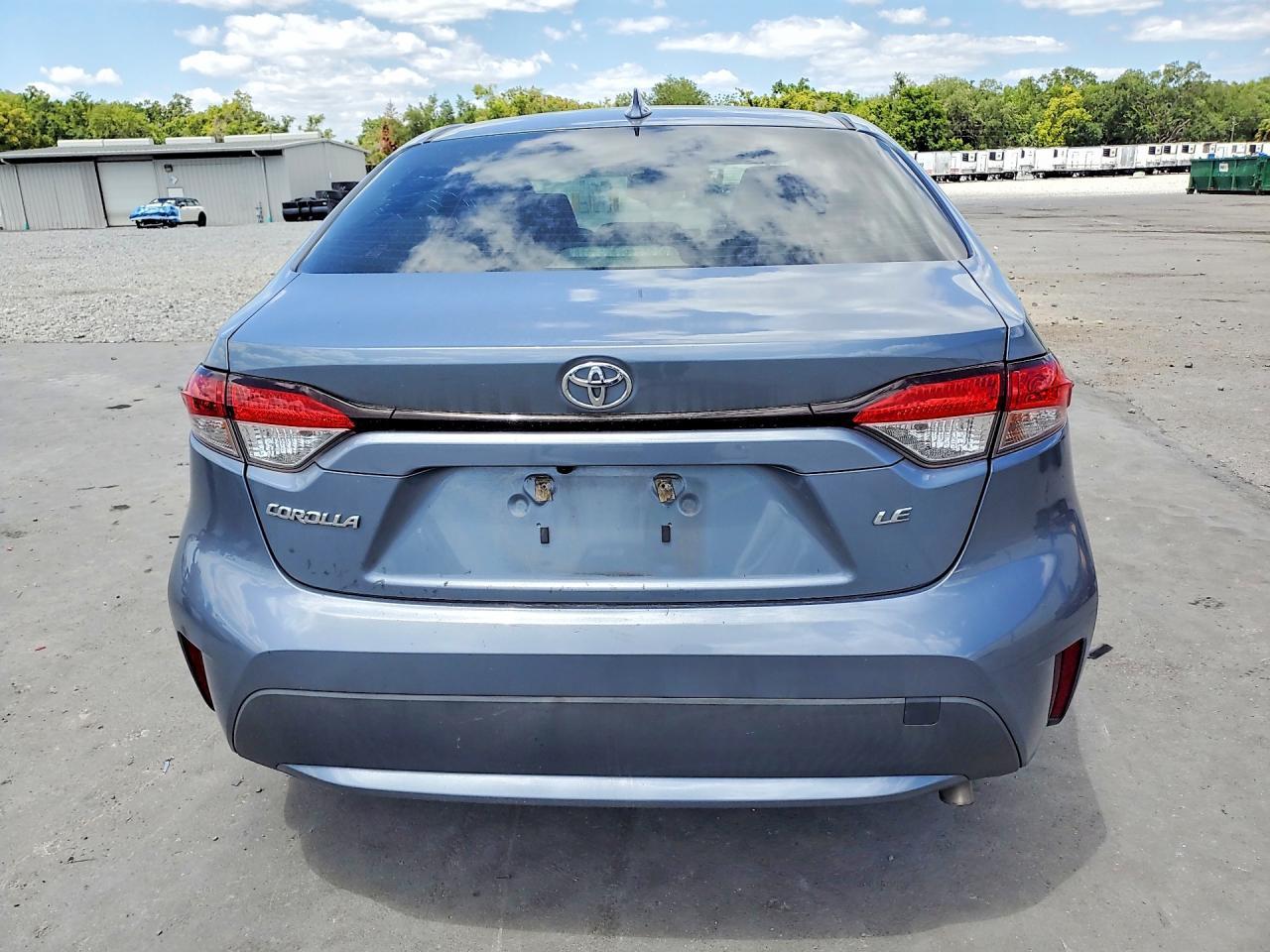 2020 Toyota Corolla Le - Image 6