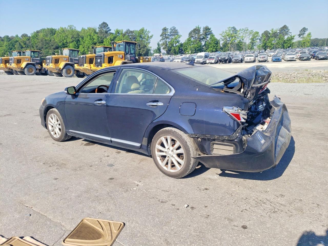 2010 Lexus Es 350 - Фото 2